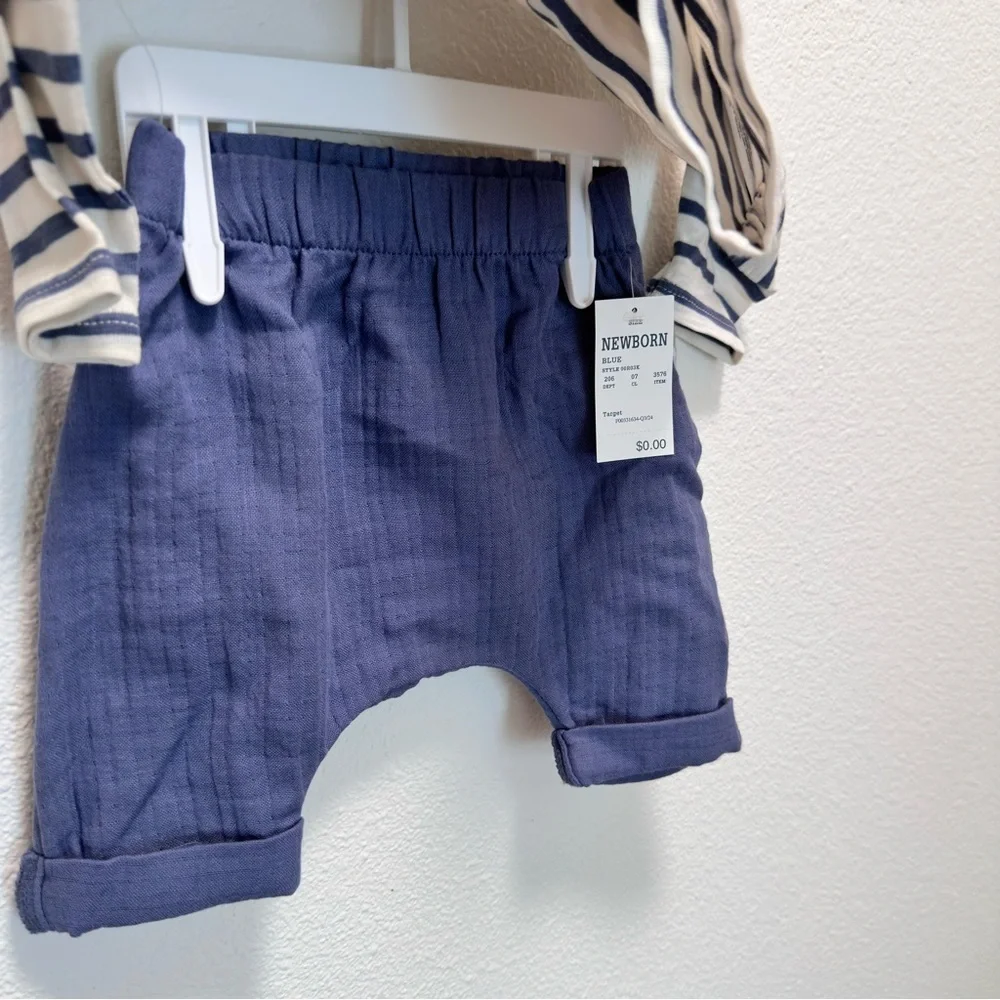 NWT Cloud Island Newborn Two Piece Striped Outfit with Navy Pants, Comfy